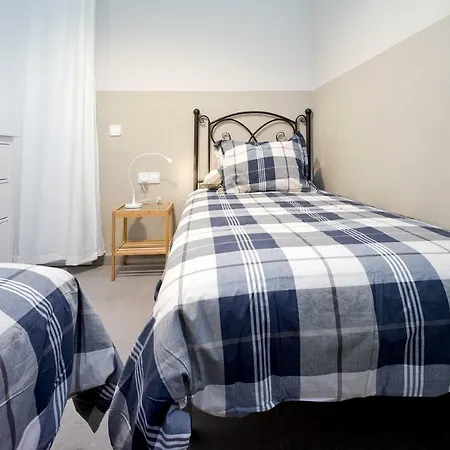 Apartment Con Terraza, Balcon De Barcelona Esplugues de Llobregat